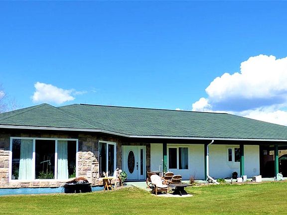 2nd image of 13164 SE Lakeland Dr