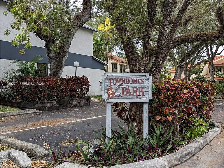 3446 Oak Dr — Photo 42