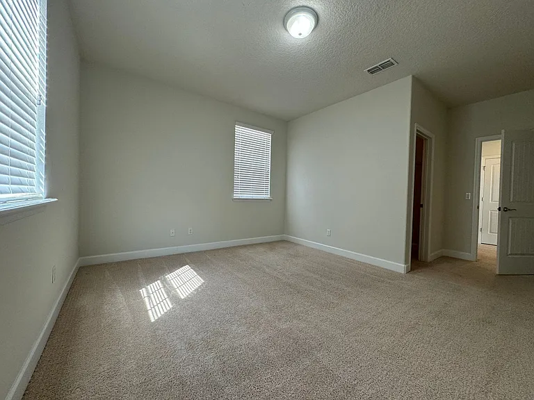 12119 Uleta Ln — Photo 47