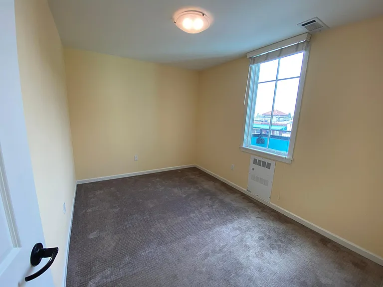 Addison Arts Apartments — Photo 55
