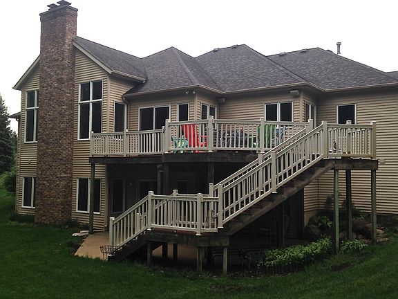 2nd image of 2744 Sturbridge Dr SE