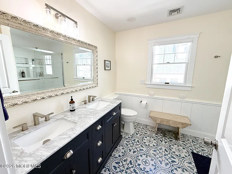 25 Ocean Ave — Photo 33