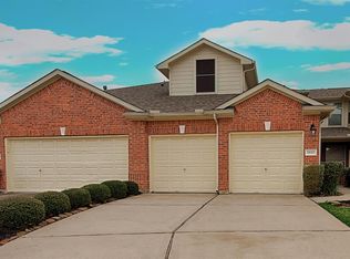 8619 Sunset Loch Dr, Spring, TX 77379