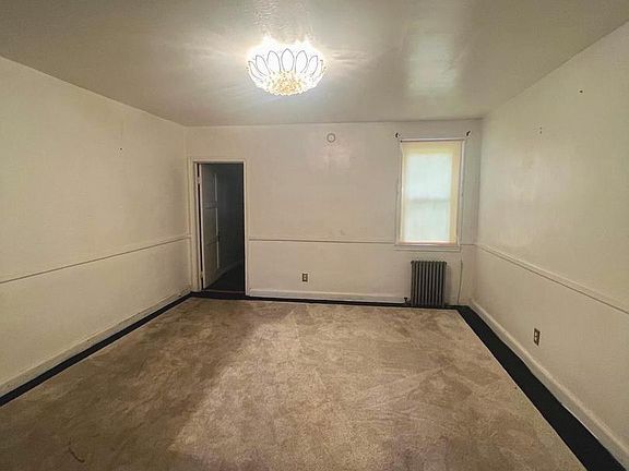 3rd image of 3716 Flowerton Rd
