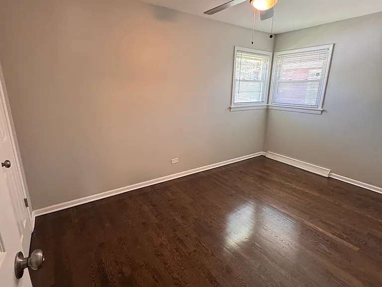 16847 Bulger Ave — Photo 6