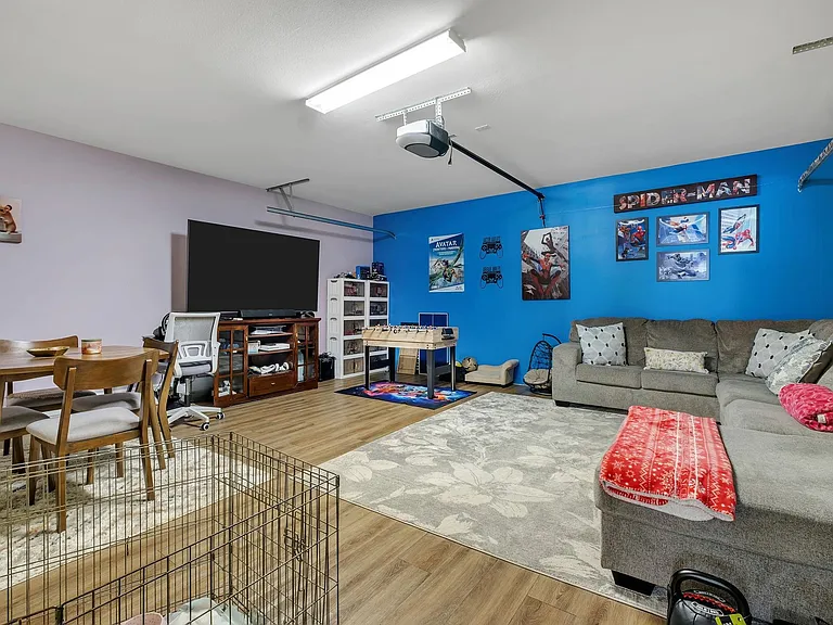 4800 Silent Creek Ln — Photo 19