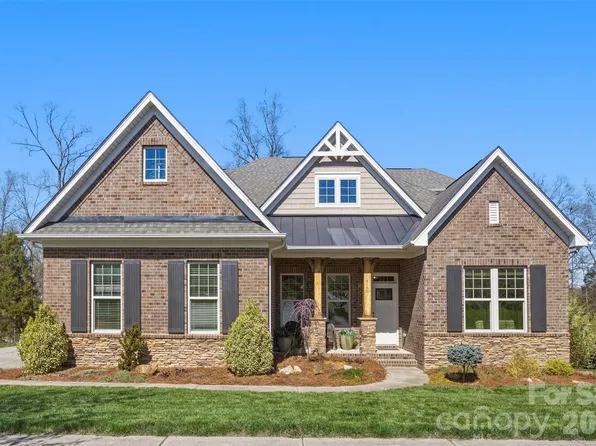 14127 Salem Ridge Rd, Huntersville, NC 28078