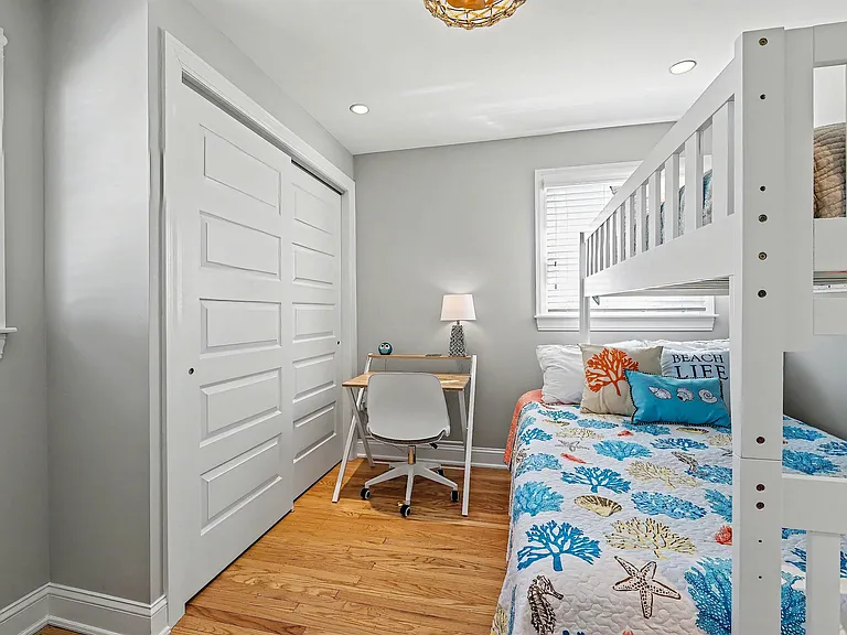517 N Cornwall Ave — Photo 21