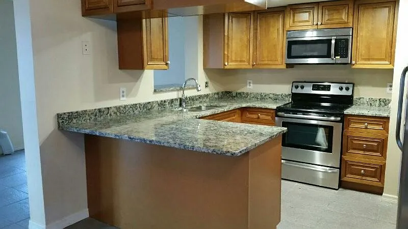 3 bed, 1396 sqft, $1,890 — Photo 4