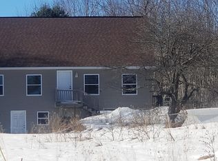 2 Cyr Ln, Carmel, ME 04419