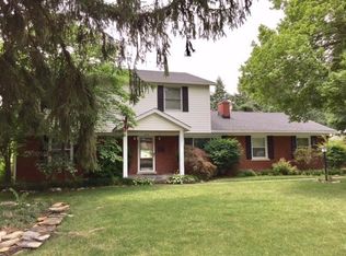 352 Albany Rd, Lexington, KY 40503