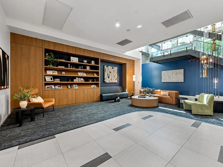 Lobby Lounge at G12 Apartments in Los Angeles, CA 90015