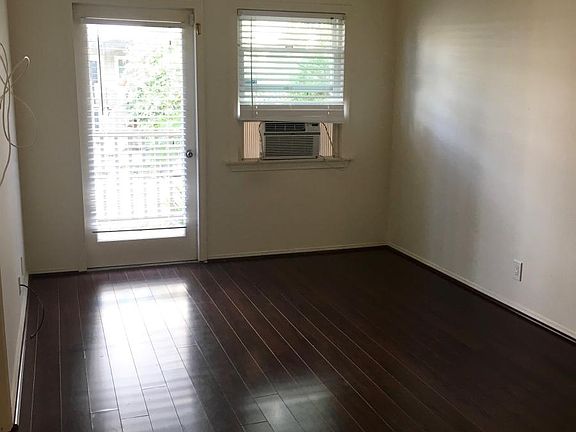 2nd image of 2129 Ocean Ave APT 4