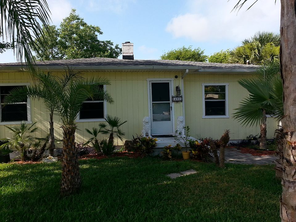 1st image of 426 Golf Blvd