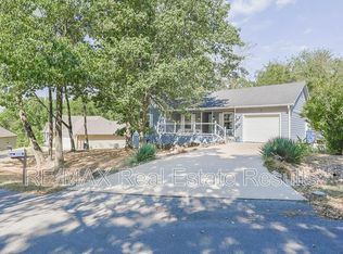 6 Sennen Ln, Bella Vista, AR 72714