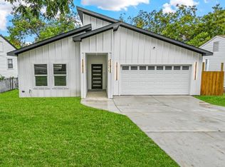 2211 Alaska Ave, Dallas, TX 75216