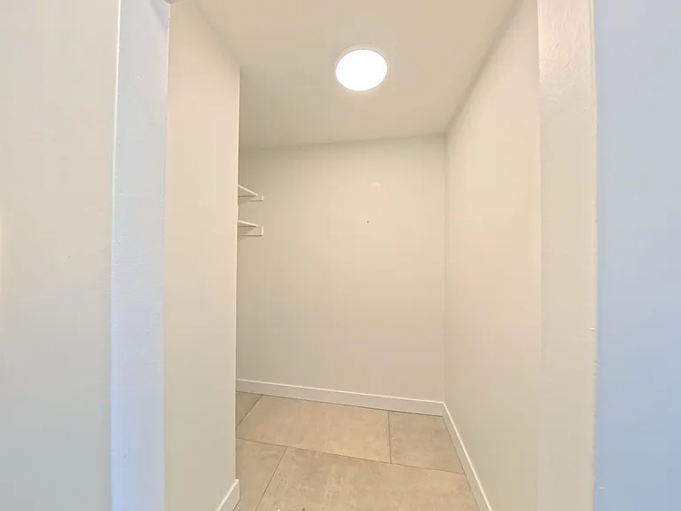 1540 Haro St #201 — Photo 12