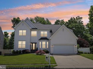 15 Normandy Rd, Marlton, NJ 08053