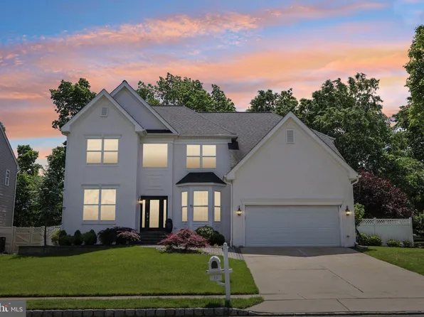 15 Normandy Rd, Marlton, NJ 08053