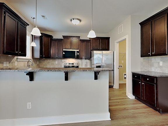 4th image of 39 E Cultivator Way