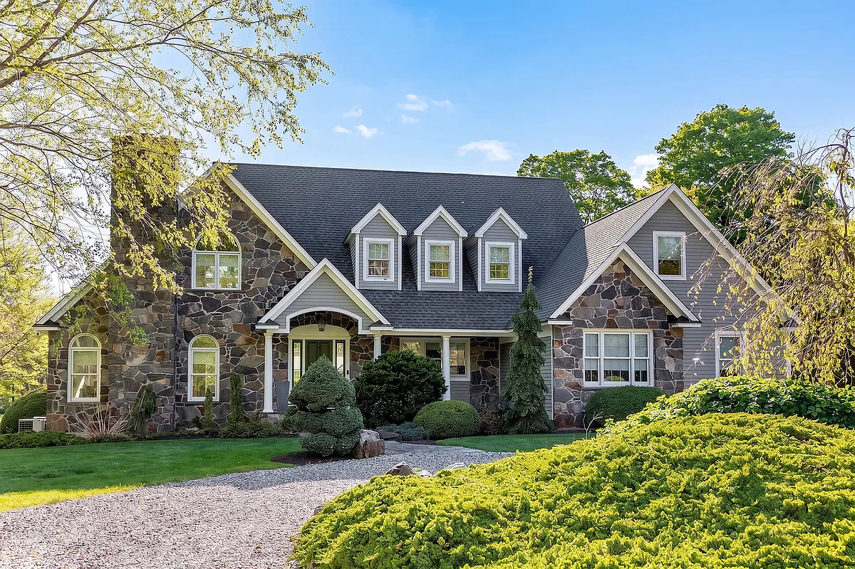 Building Photo - 151 Melius Rd