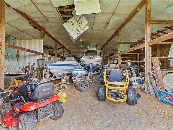 68th image of 628 Christian Bend Rd