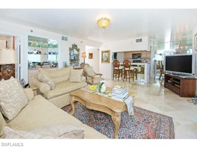 Building Photo - 5550 Heron Point Dr #505