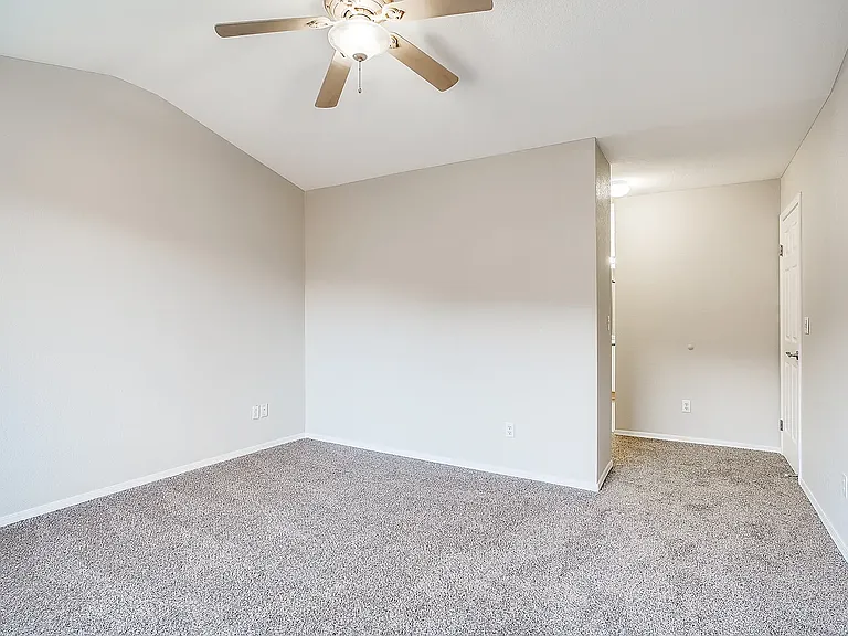 6440 Silver Mesa Dr #B — Photo 10