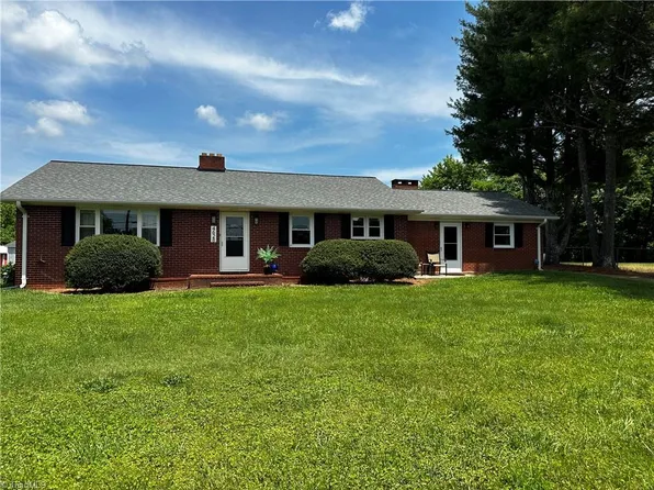 4628 Rock Creek Rd, Hays, NC 28635