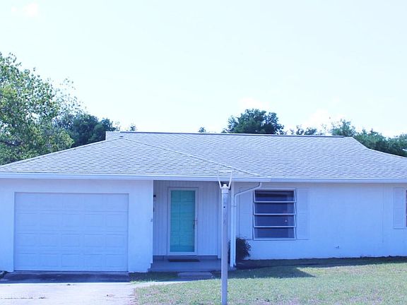 3rd image of 2134 W Astor Pl