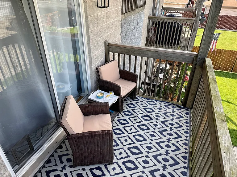 5678 W Higgins Ave #2E — Photo 19