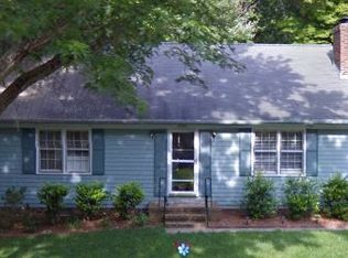 7905 Twin Oak Ct, Raleigh, NC 27615