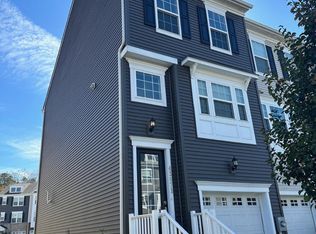 43671 Winterberry Way, California, MD 20619