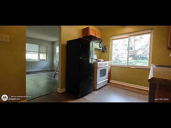 4th image of 311 Ridgedale Rd APT 1