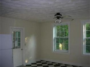 88 N Main St APT 2, Westford, MA 01886
