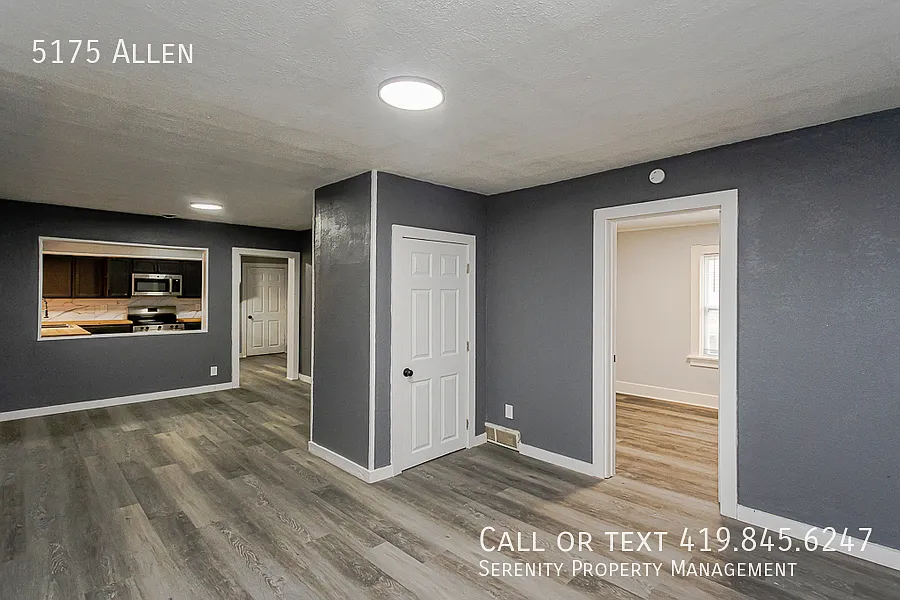 Step Into Summer in Your Beautifully Remodeled New Home! — Photo 3