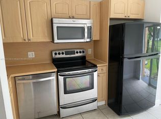 7940 NW 6th St APT 103, Hollywood, FL 33024