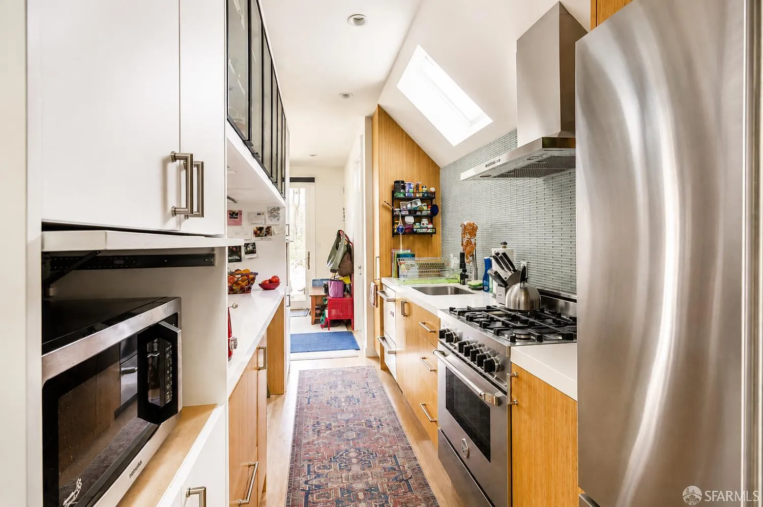 3 bed, 2.0 bath, $9,750 — Photo 4