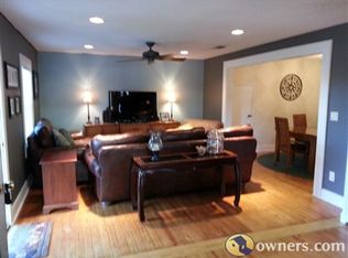 221 W Rutherford St, Mount Vernon, TX 75457