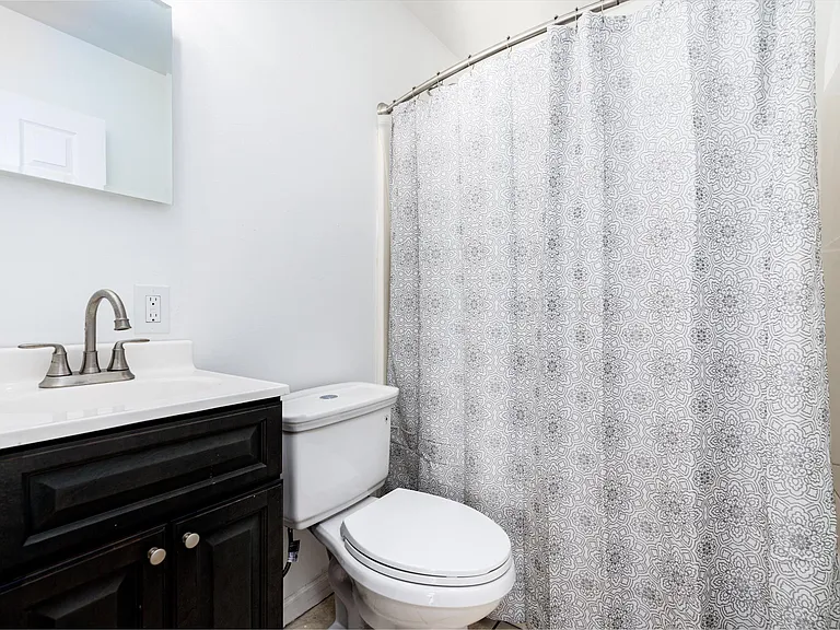 9429 Harold Dr — Photo 18