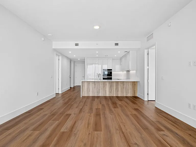 220 Lake Shore Dr #1511 — Photo 11