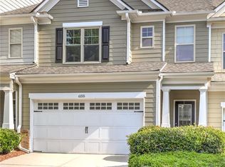 6155 Apple Rose Dr, Alpharetta, GA 30004