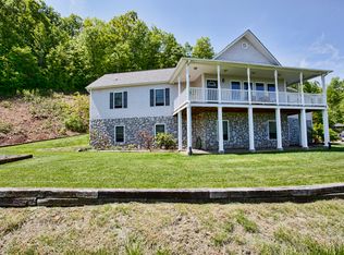 174 Broad Hollow Rd SE, Floyd, VA 24091