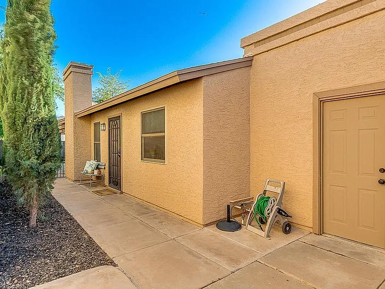 4035 E Camino St — Photo 20