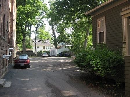 2nd image of 1392 Amherst St APT 3