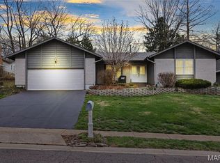 1226 Beaver Trail Dr, Saint Louis, MO 63135