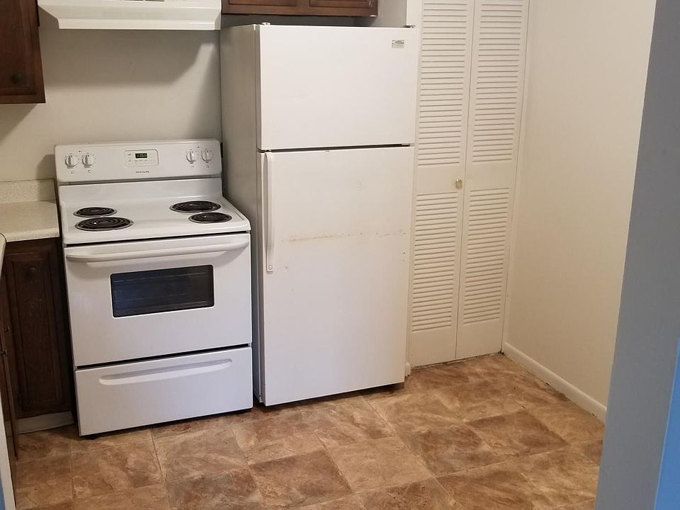 1st image of 1715 Broadway St APT G