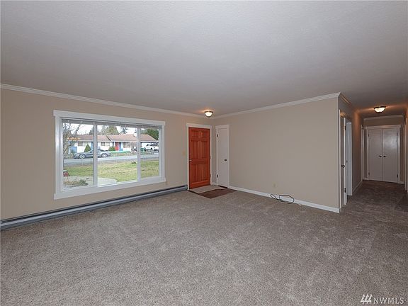 5th image of 5204 121st St NE