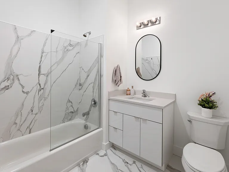 28 Vroom St #204 — Photo 9