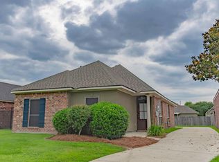 5548 Arialo Dr, Baton Rouge, LA 70820